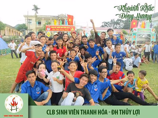 Khoảnh khắc đẹp của những sinh viên tình nguyện xứ Thanh