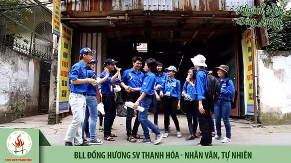 Khoảnh khắc đẹp của những sinh viên tình nguyện xứ Thanh