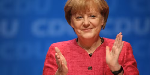 Thủ tướng Đức Angel Merkel&nbsp;dẫn đầu danh sách 100 Phụ nữ Quyền lực nhất Thế giới do tạp chí Forbes bình chọn