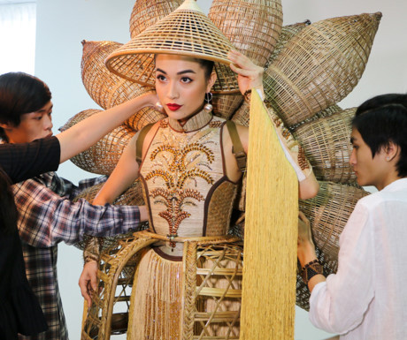 Tiet lo 5 bo quoc phuc du thi Miss Universe 2016 cua dai dien Viet Nam - Anh 8