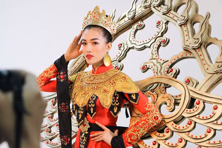 Tiết lộ 5 bộ quốc phục dự thi Miss Universe 2016 của đại diện Việt Nam