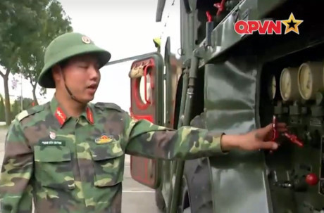 Cận cảnh bệ phóng tên lửa đạn đạo Scud Việt Nam - Ảnh 3 Can canh be phong ten lua dan dao Scud Viet Nam - Anh 3