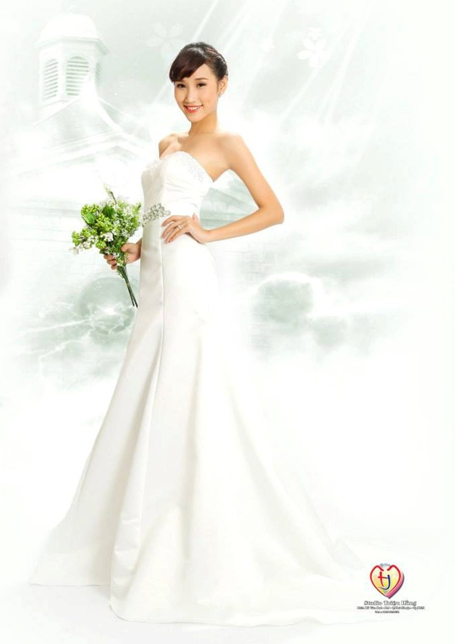 Thy Na có chiều cao 1m72. Cô đến với công việc làm người mẫu sau khi xin nghỉ học đại học. Thy Na có chiều cao 1m72. Cô đến với công việc làm người mẫu sau khi xin nghỉ học đại học.