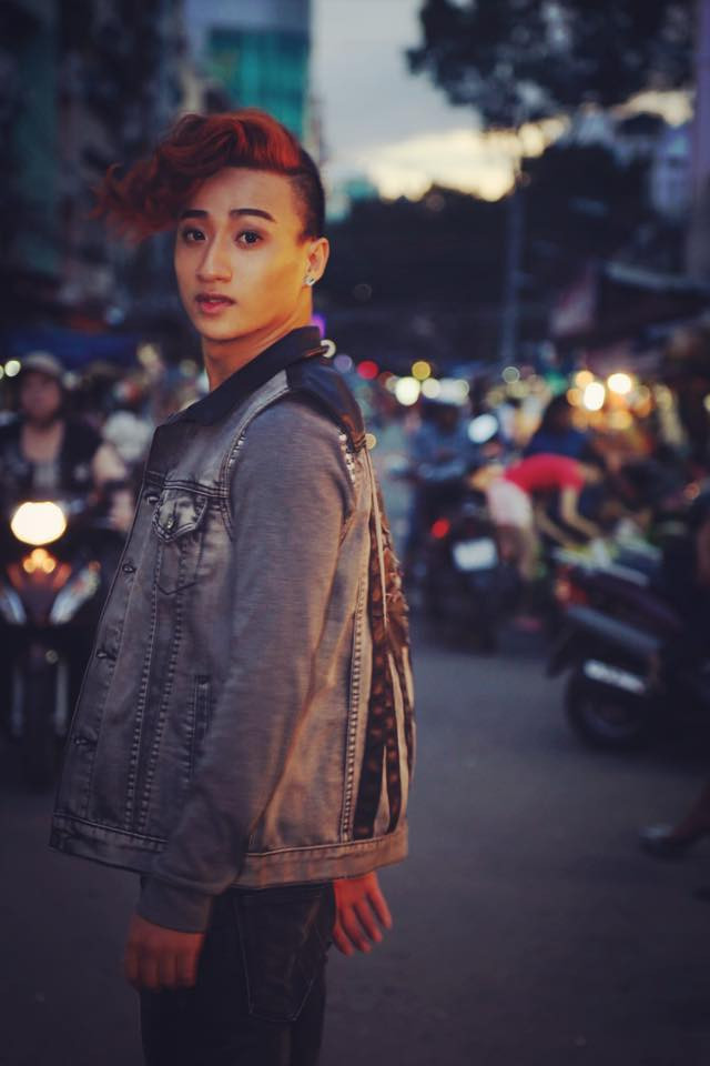 Biên đạo múa “nhiều chuyện” của Hồ Ngọc Hà ảnh 6 Khi Hồ Ngọc Hà phải nhận những phản hồi tiêu cực vì bị nghi đạo vũ đạo của Beyonce, Tô Lâm rất bức xúc: Mình là người biên đạo bài đó, nó là con mình nên ai đụng vào, mình tự ái chứ. Tôi nghĩ người chỉ trích cũng phải nên sáng suốt để biết hướng mình chỉ trích đúng hay không?