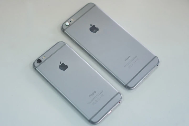 iPhone 6, 6 Plus hay 6s đang có doanh số bán cực tốt giai đoạn cuối năm. Ảnh: Thành Duy.