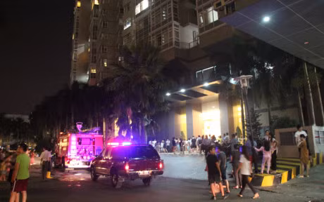 TPHCM: Chay chung cu cao cap 37 tang, hang tram ho dan thao chay - Anh 2