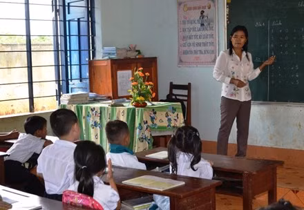 Tấm lòng cô giáo người Ê đê