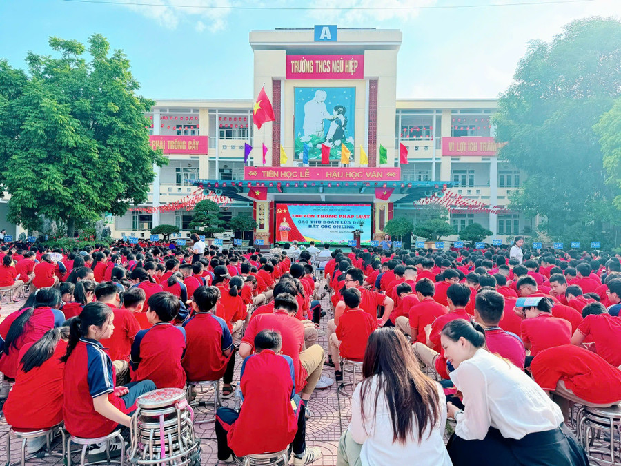 Nhiều kiến thức bổ ích, thiết thực được chia sẻ tại chương trình. ngu-hiep-3.jpg