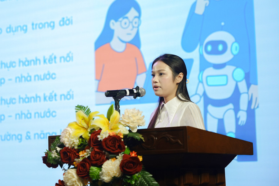 Sinh viên Học viện Tài chính chia sẻ quan điểm về chủ đề liên quan đến Công nghệ Blockchain. 