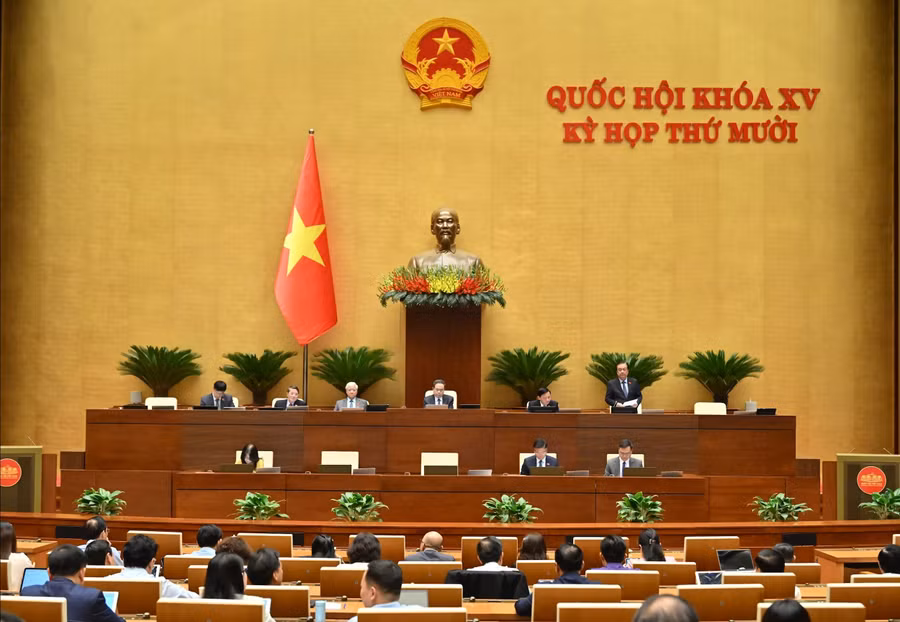 Quốc hội khóa XV họp vào chiều 2/12. Ảnh: Cổng TTĐT Quốc hội. 