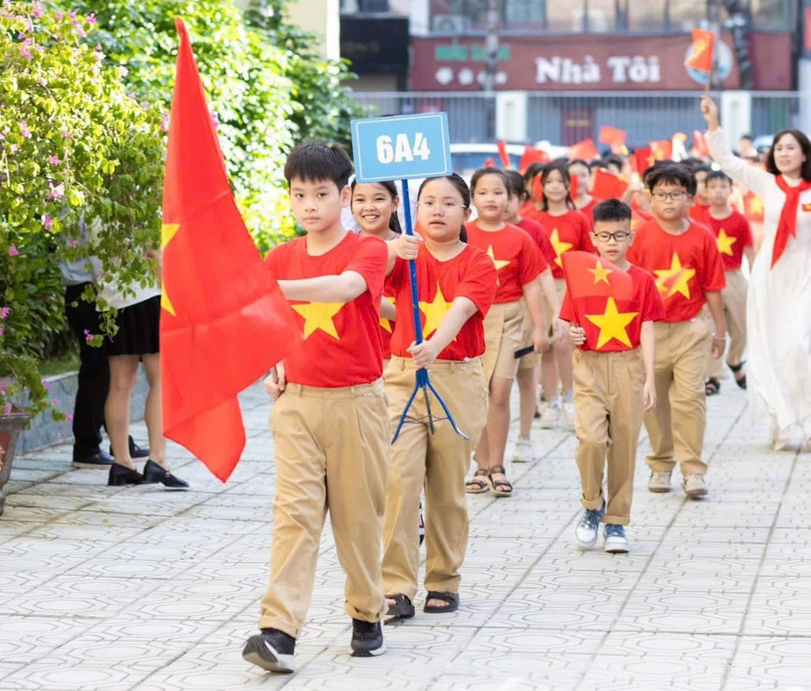 Trường THCS Thái Thịnh chào đón học sinh lớp 6 năm học 2025-2026.
