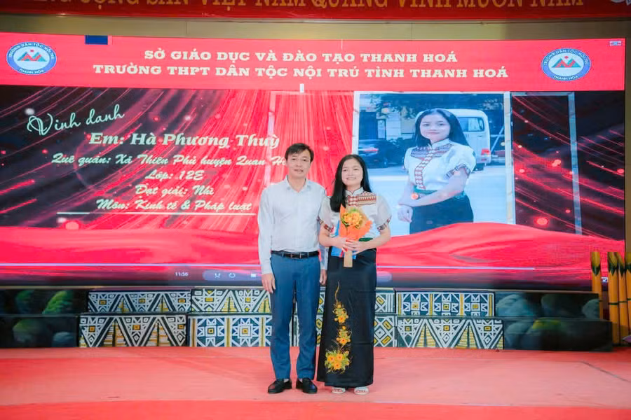 Nữ sinh Hà Phương Thùy, học sinh Trường THPT DTNT tỉnh Thanh Hóa. Ảnh: NVCC.