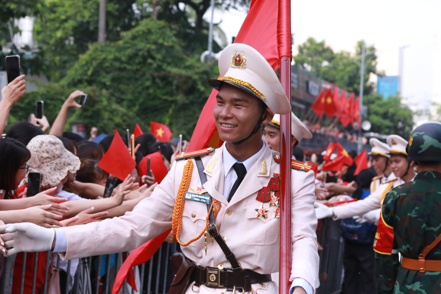 Sau những ngày tháng luyện tập "vượt nắng, thắng mưa", đến nay các chiến sĩ đã hoàn thành xuất sắc nhiệm vụ A80. 7.jpg