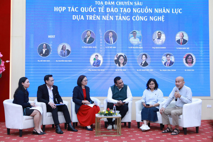 Các đại biểu, chuyên gia trong nước và quốc tế cùng trao đổi ý kiến tại hội thảo.