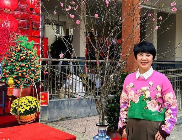Cô Hoàng Thị Kim Thoa đã có nhiều năm kinh nghiệm giảng dạy môn Tiếng Anh. tieng-anh.jpg