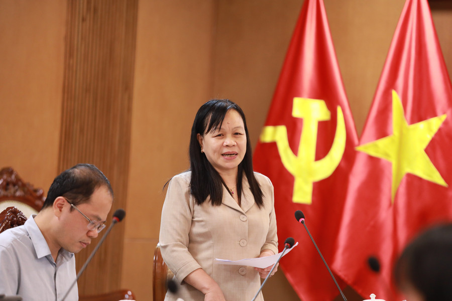Bà Nguyễn Thị Mai Hoa - Phó Chủ nhiệm Ủy ban Văn hóa và Xã hội, Quốc hội khóa XV trao đổi ý kiến tại phiên thảo luận. 4h4a0278.jpg