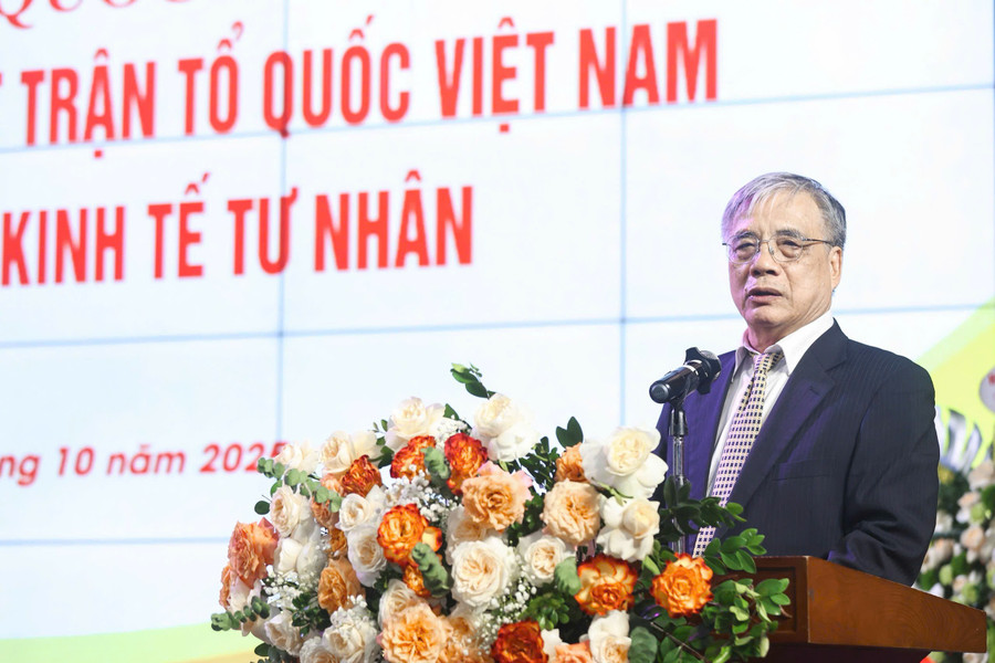PGS.TS Trần Đình Thiên. tai-3.jpg