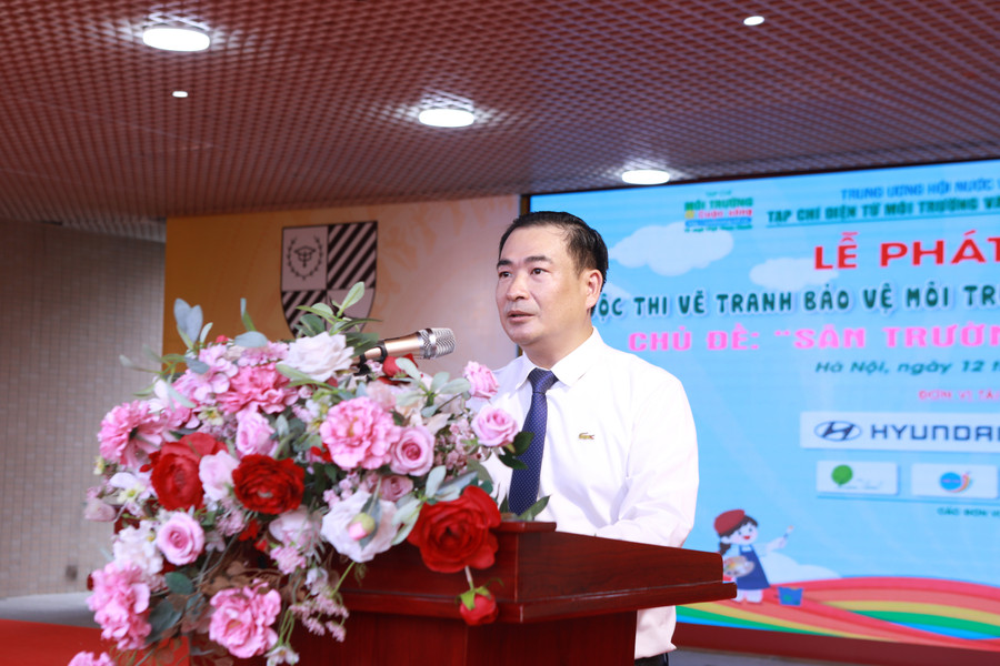 Nhà báo Nguyễn Văn Toàn - Tổng Biên tập Tạp chí điện tử Môi trường và Cuộc sống nêu bật ý nghĩa của cuộc thi. 11.jpg