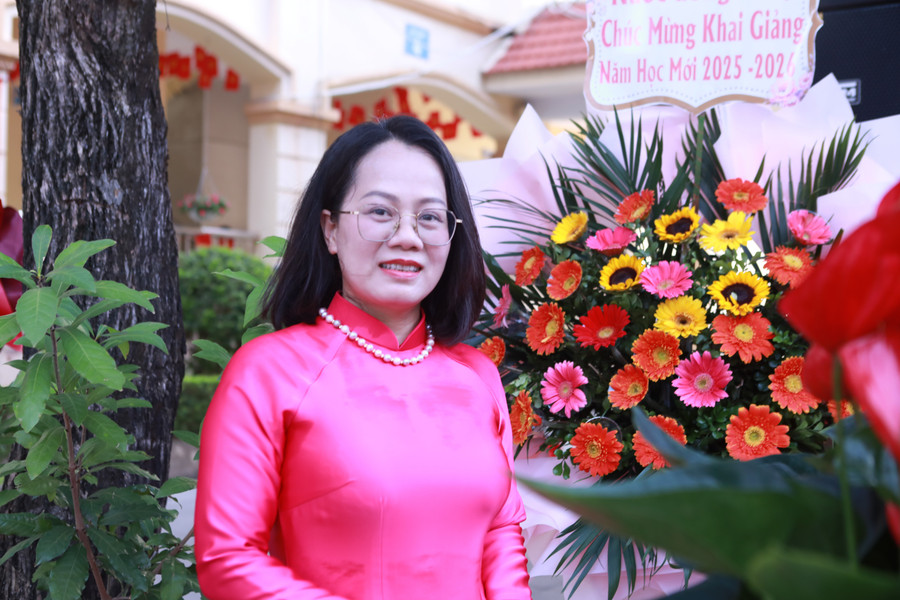 Nhà giáo Trịnh Thị Chung Thủy bày tỏ niềm tin vào năm học mới khi ngành Giáo dục nhận được sự quan tâm rất lớn từ lãnh đạo Đảng và Nhà nước. 4h4a4679.jpg