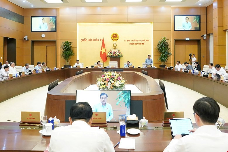 Phiên họp lần thứ 46 Ủy ban thường vụ Quốc hội khóa XV diễn ra sáng 9/6. Ảnh: Cổng TTĐT của Quốc hội. qh-4.jpg