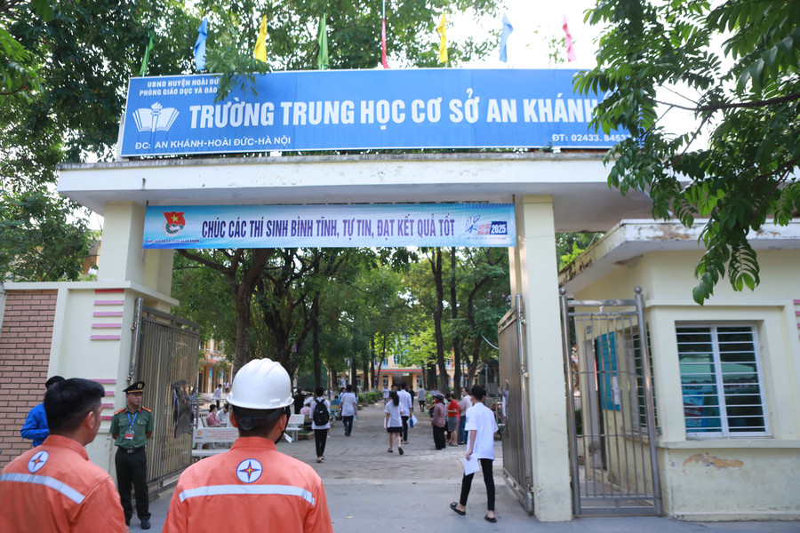 Điểm thi Trường THCS An Khánh có 466 thí sinh đăng ký dự thi với 20 phòng thi. 2.jpg
