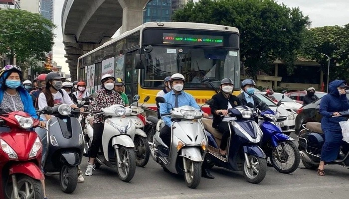 Thời tiết hôm nay 12/5: Bắc Bộ ngày nắng, Nam Bộ mưa rào đến mưa to