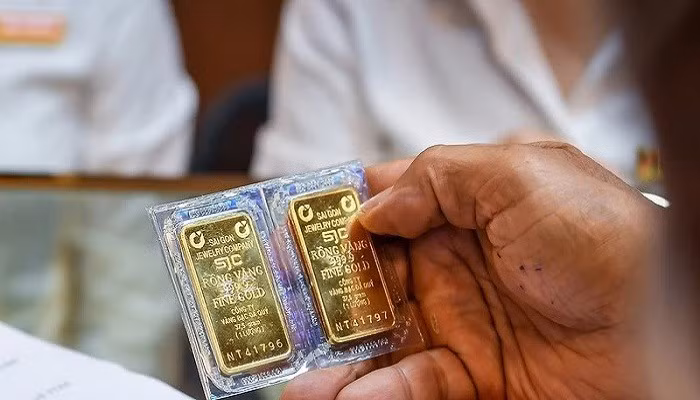 Giá vàng ngày đầu tuần 2/2 trong nước ở mốc 172 triệu đồng, thế giới đi ngang