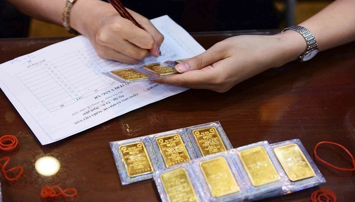 Giá vàng hôm nay 9/4 trong nước nhích nhẹ, thế giới ổn định