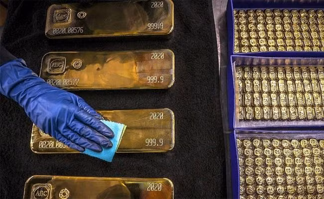 Giá vàng hôm nay 4/7 thế giới lại quay đầu tăng mạnh