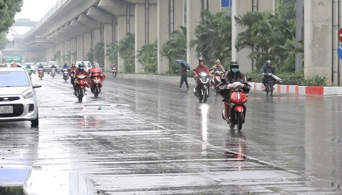Thời tiết hôm nay 18/5: Bắc Bộ và Nam Bộ có mưa