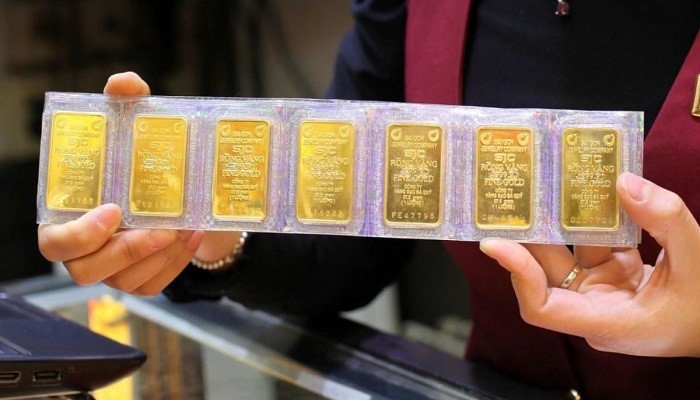 Giá vàng ngày đầu tuần 7/7 duy trì ổn định ở mức cao, thế giới đi ngang
