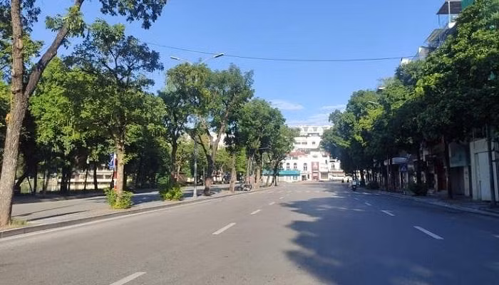 Thời tiết hôm nay 7/7: Bắc Bộ nắng nóng, Nam Bộ ngày nắng, chiều tối mưa rào