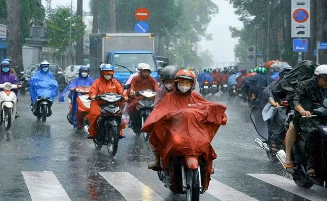 Thời tiết hôm nay 31/8: Bắc Bộ mưa rào đến mưa to, Nam Bộ nắng gián đoạn, chiều tối mưa