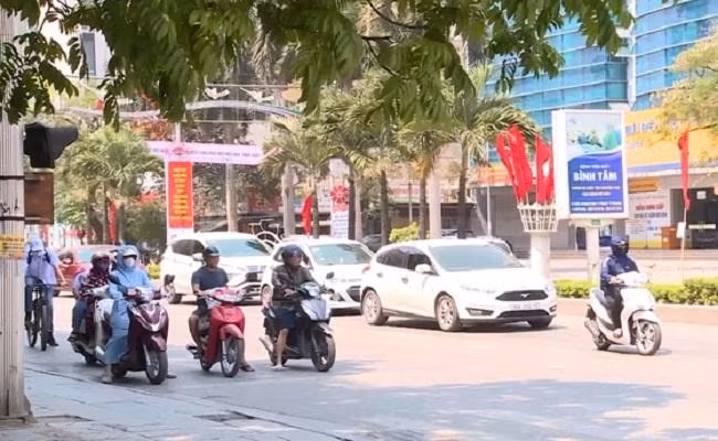 Thời tiết hôm nay 10/7: Bắc Bộ, Trung Bộ nắng nóng, Nam Bộ mưa rào đến mưa to