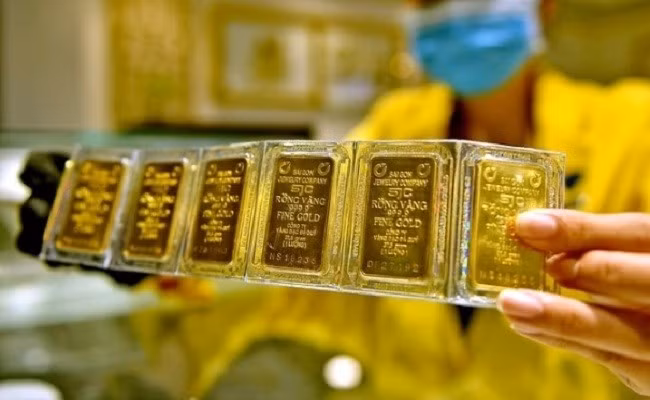 Giá vàng hôm nay 6/11 tiếp đà giảm 700 ngàn đồng, thế giới quay đầu tăng