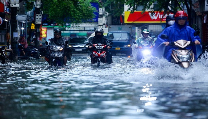 Thời tiết hôm nay 11/9: Bắc Bộ mưa to đến rất to, Nam Bộ nắng gián đoạn, có lúc mưa rào