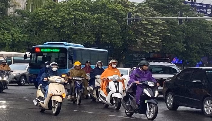 Thời tiết hôm nay 31/3: Bắc Bộ trời rét, Nam Bộ nắng gián đoạn