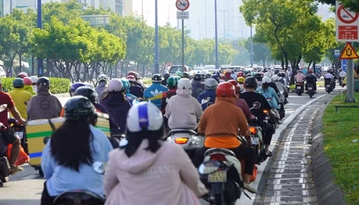 Thời tiết hôm nay 16/4: Bắc Bộ ngày nắng, Nam Bộ nắng nóng