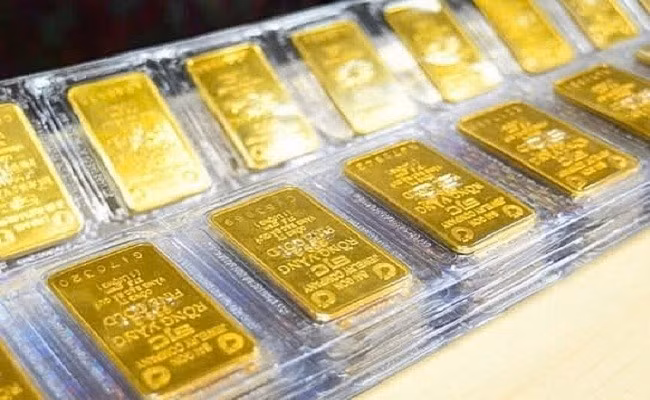 Giá vàng ngày đầu tuần 16/6 trong nước ổn định ở mức cao, thế giới đi ngang