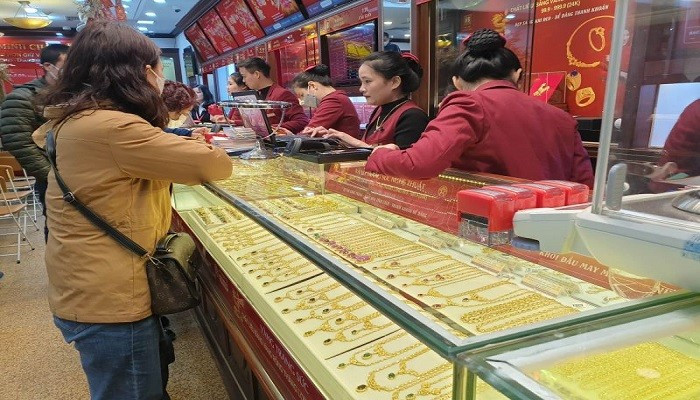 Giá vàng hôm nay 27/1 tăng 2 triệu 700 ngàn đồng, lên mốc 177 triệu đồng/lượng
