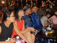 Nét Huế xưa bên ngôi đình 400 năm tuổi ảnh 11