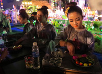 Nét Huế xưa bên ngôi đình 400 năm tuổi ảnh 4