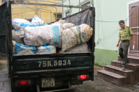 Bắt giữ xe tải chở gần 2,5m3 gỗ Dạ Chồn ảnh 9