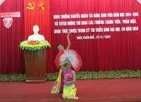  ĐH Huế tuyên dương các thủ khoa, sinh viên tiêu biểu ảnh 3