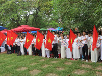 Trường THPT chuyên Quốc Học Huế đón nhận Huân chương Độc lập Hạng nhất ảnh 8