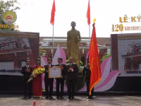 Trường THPT chuyên Quốc Học Huế đón nhận Huân chương Độc lập Hạng nhất ảnh 14 Trường THPT chuyên Quốc Học Huế đón nhận Huân chương Độc lập Hạng nhất ảnh 14