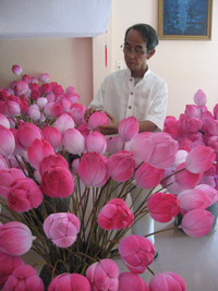 Giữ hồn sen giấy Thanh Tiên ảnh 4 Giữ hồn sen giấy Thanh Tiên ảnh 4