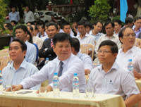 Quốc học Huế vinh danh nhà vô địch Olympia 2016 ảnh 4