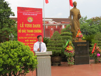 Quốc học Huế vinh danh nhà vô địch Olympia 2016 ảnh 7