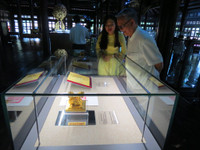 Báu vật triều Nguyễn về thăm lại cố hương ảnh 6